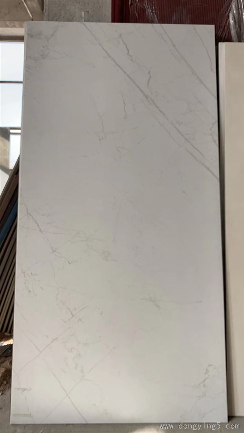 东城仓库处理出售一批家装工装瓷砖库存