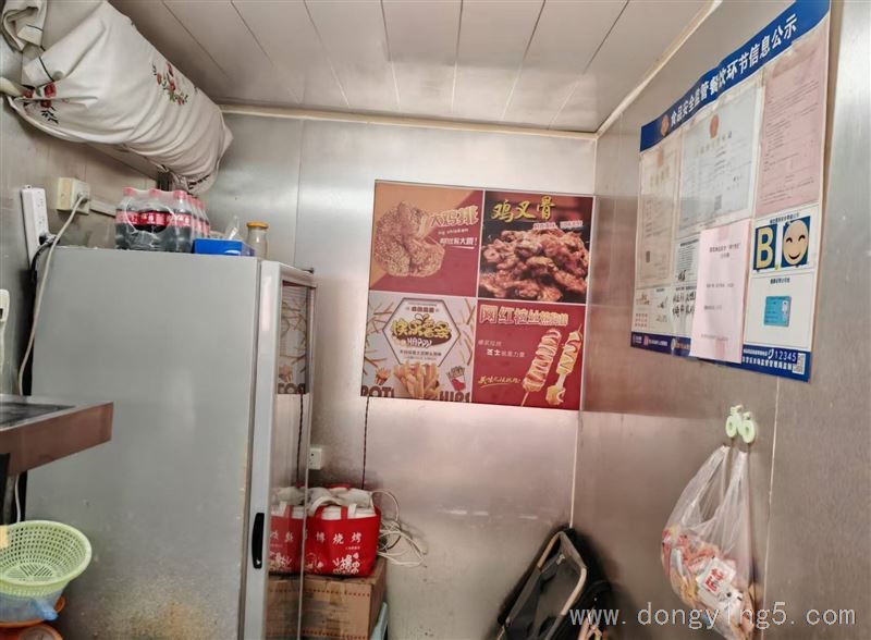 急转(旺铺)东城东三路银座步行街小吃店转让可上新