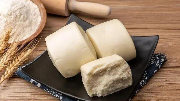 馒头是肝病的“发物”？再三提醒：这4种食物，真的应该少吃！